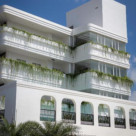 贡布 Montagne Boutique酒店 外观 照片