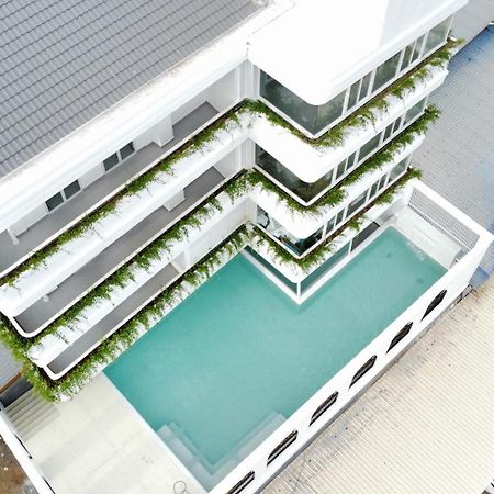 贡布 Montagne Boutique酒店 外观 照片